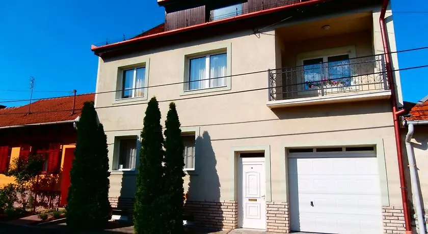 Gasthof Apartman Rachegy Erlau